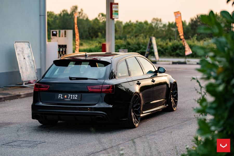  Audi RS6 Avant on Vossen Wheels (HF-2) 2019 года  (фото 16 из 20)